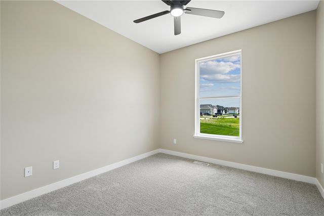1426 Echo Ridge Ln, Marion, IA 52302