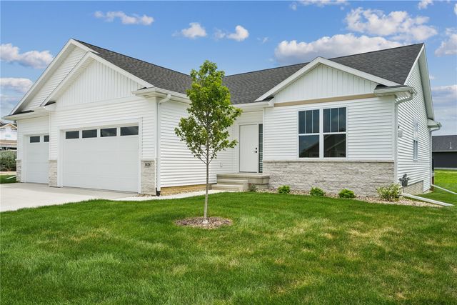 1426 Echo Ridge Ln, Marion, IA 52302