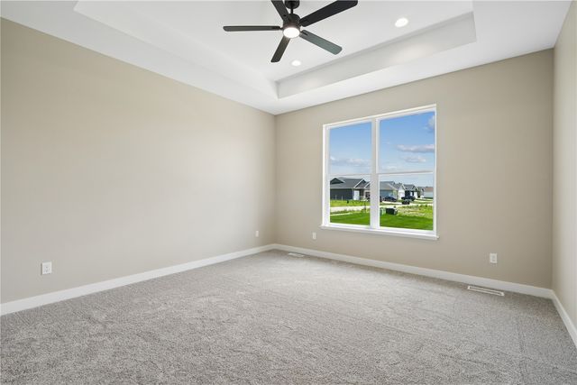 1426 Echo Ridge Ln, Marion, IA 52302