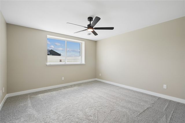 1426 Echo Ridge Ln, Marion, IA 52302