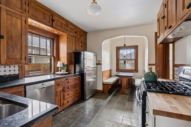 4153 Columbus Avenue, Minneapolis, MN 55407