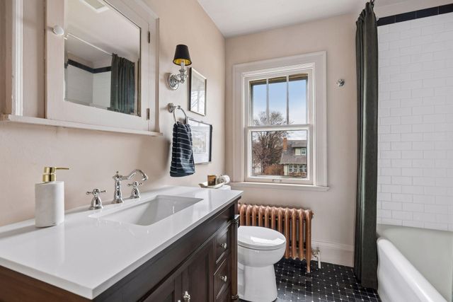 4153 Columbus Avenue, Minneapolis, MN 55407