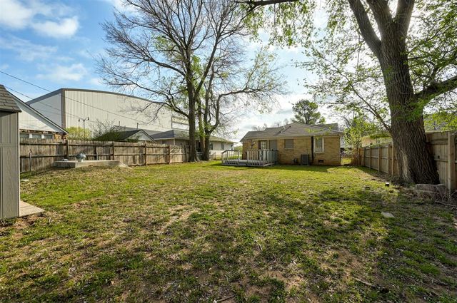 1310 Garfield Avenue, Norman, OK 73072
