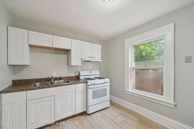217 N Butler Boulevard, Lansing, MI 48915