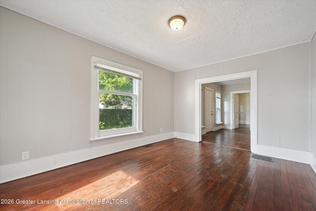 217 N Butler Boulevard, Lansing, MI 48915