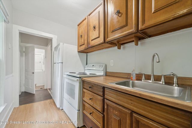 217 N Butler Boulevard, Lansing, MI 48915