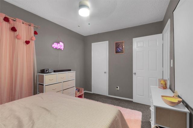 2202 Papoose Trail, Crosby, TX 77532