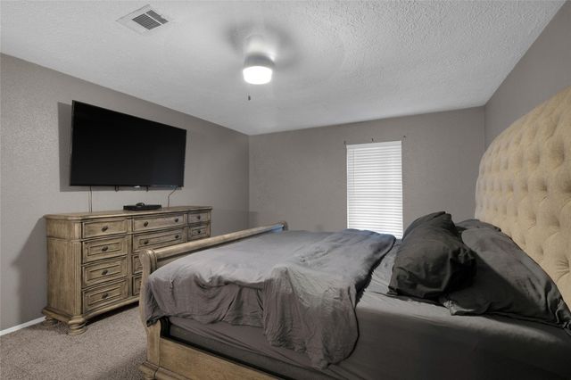 2202 Papoose Trail, Crosby, TX 77532