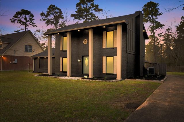 2202 Papoose Trail, Crosby, TX 77532