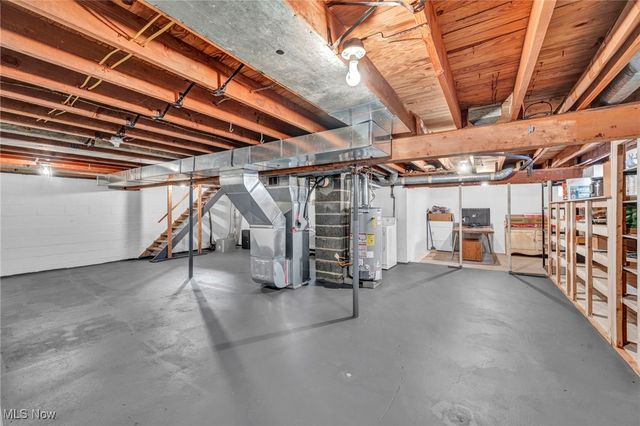 38271 Hurricane Drive, Willoughby, OH 44094