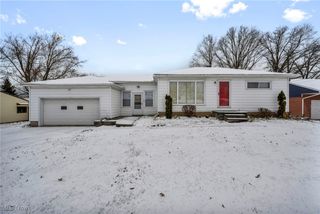 38271 Hurricane Drive, Willoughby, OH 44094