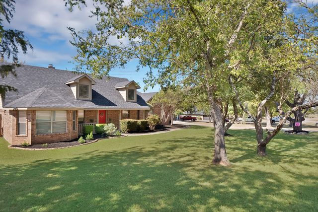 133 Miramar Circle, Weatherford, TX 76085