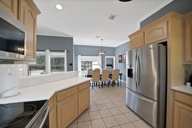 133 Miramar Circle, Weatherford, TX 76085