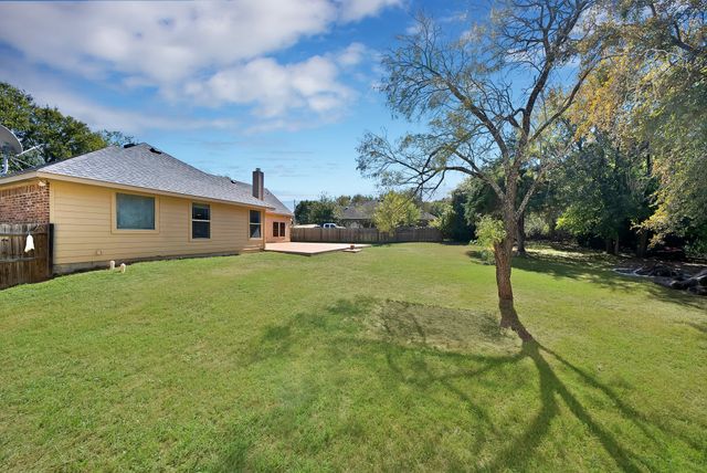 133 Miramar Circle, Weatherford, TX 76085
