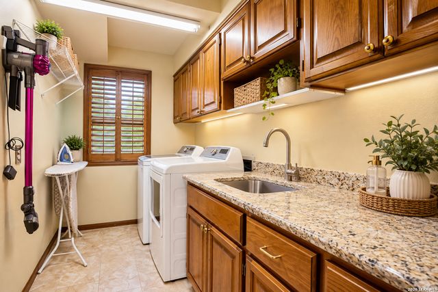 13137 Hunters Ledge, San Antonio, TX 78230