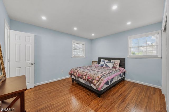 313 SUTTONS LANE, Edison Twp., NJ 08817
