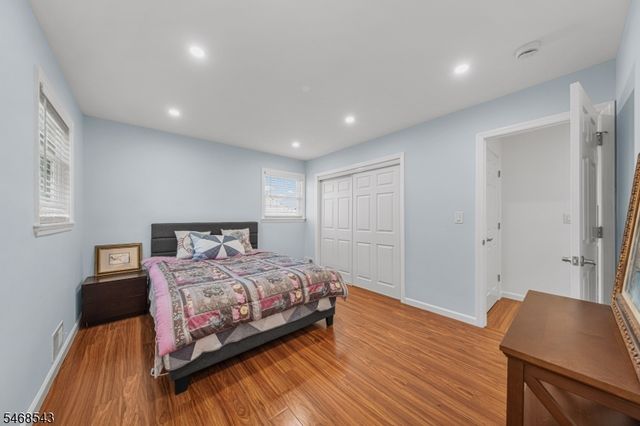 313 SUTTONS LANE, Edison Twp., NJ 08817