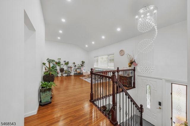 313 SUTTONS LANE, Edison Twp., NJ 08817