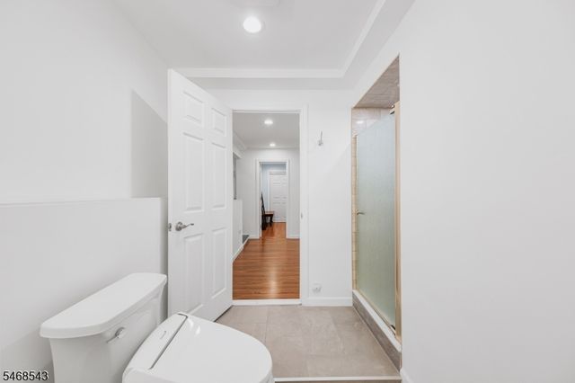 313 SUTTONS LANE, Edison Twp., NJ 08817