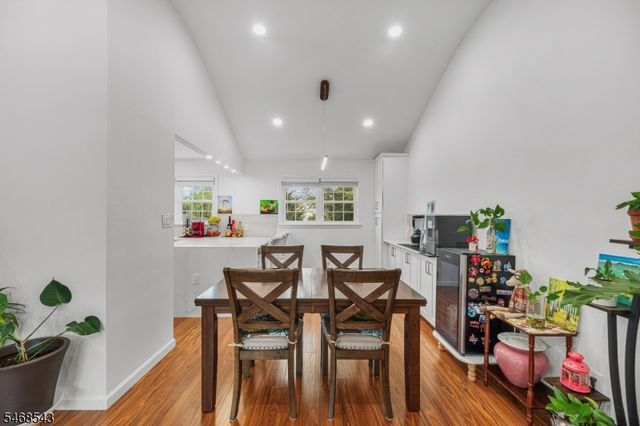 313 SUTTONS LANE, Edison Twp., NJ 08817