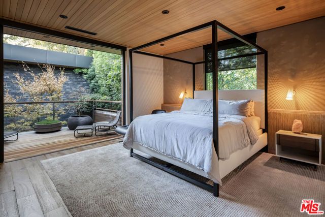 9551 Oak Pass Road, Beverly Hills, CA 90210