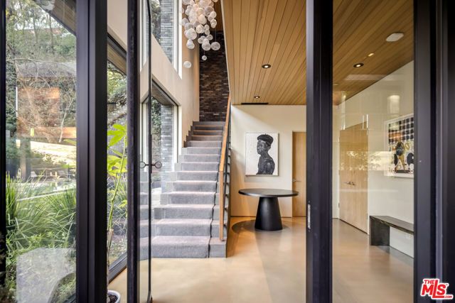 9551 Oak Pass Road, Beverly Hills, CA 90210