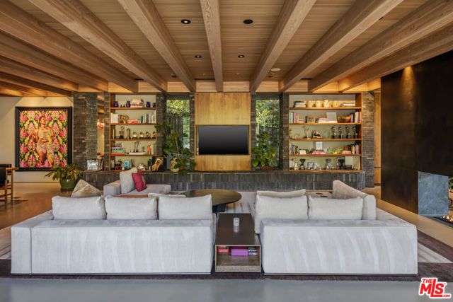 9551 Oak Pass Road, Beverly Hills, CA 90210