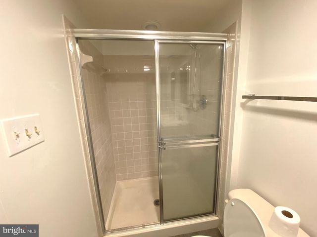 6347 BATTLEMENT WAY, Alexandria, VA 22312