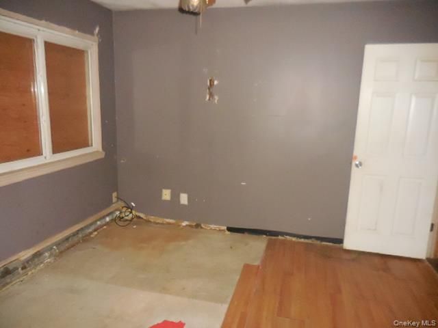 2 Hollow Street, Bellport, NY 11713