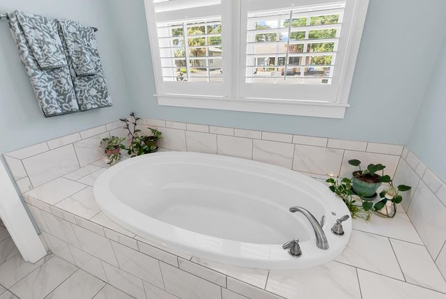7855 N Ocean Blvd., Myrtle Beach, SC 29572