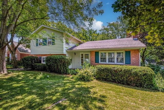 702 Ridge Road, Lewiston, NY 14092