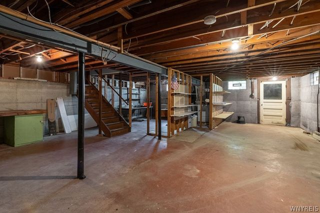 702 Ridge Road, Lewiston, NY 14092