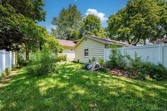 702 Ridge Road, Lewiston, NY 14092