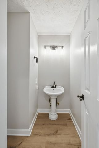 425 Tuckers Gap Rd, Lebanon, TN 37090