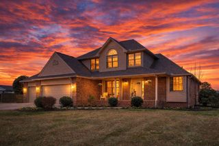 425 Tuckers Gap Rd, Lebanon, TN 37090