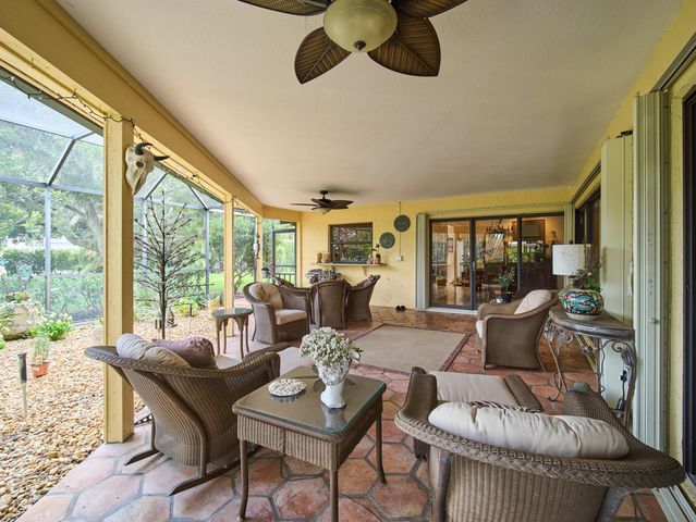 13588 Crosspointe Drive, Palm Beach Gardens, FL 33418