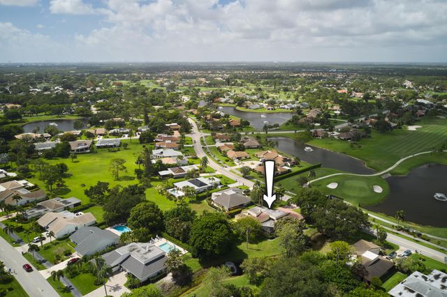 13588 Crosspointe Drive, Palm Beach Gardens, FL 33418