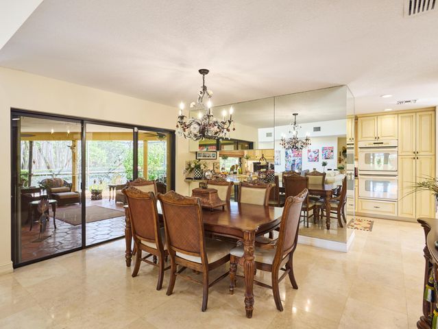 13588 Crosspointe Drive, Palm Beach Gardens, FL 33418