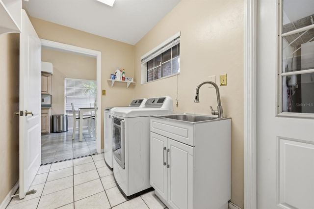 13708 SW 1ST LANE, Newberry, FL 32669