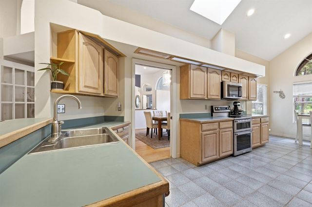 13708 SW 1ST LANE, Newberry, FL 32669