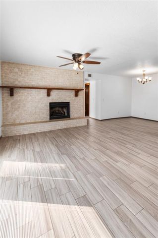 3200 W Britton Road 105, The Village, OK 73120