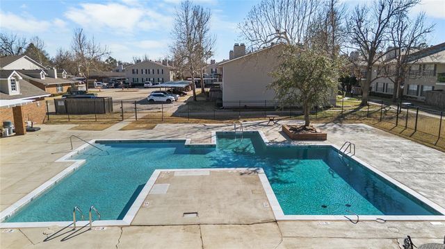 3200 W Britton Road 105, The Village, OK 73120