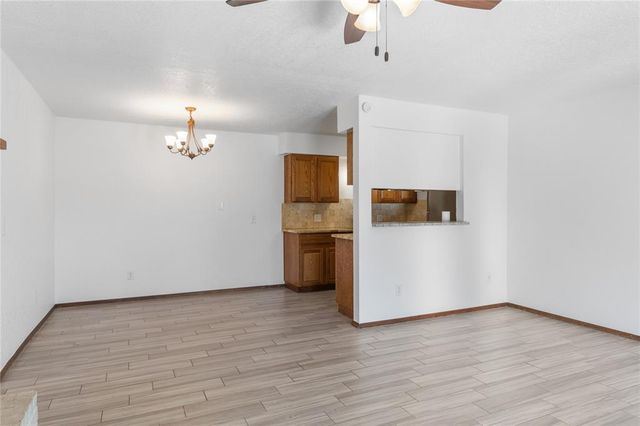 3200 W Britton Road 105, The Village, OK 73120