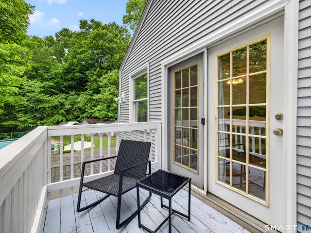 198 Grassy Hill Road, East Lyme, CT 06333