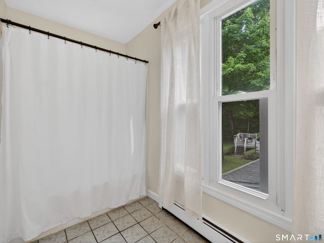 198 Grassy Hill Road, East Lyme, CT 06333