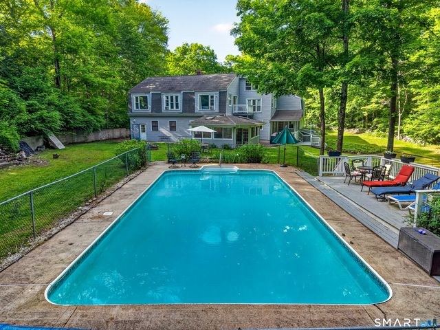 198 Grassy Hill Road, East Lyme, CT 06333
