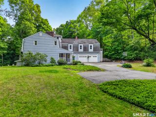 198 Grassy Hill Road, East Lyme, CT 06333