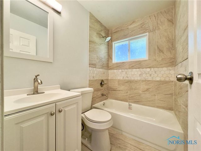 3511 N Erie Street, Toledo, OH 43611