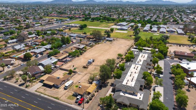 7249 N 50th Drive, Glendale, AZ 85301