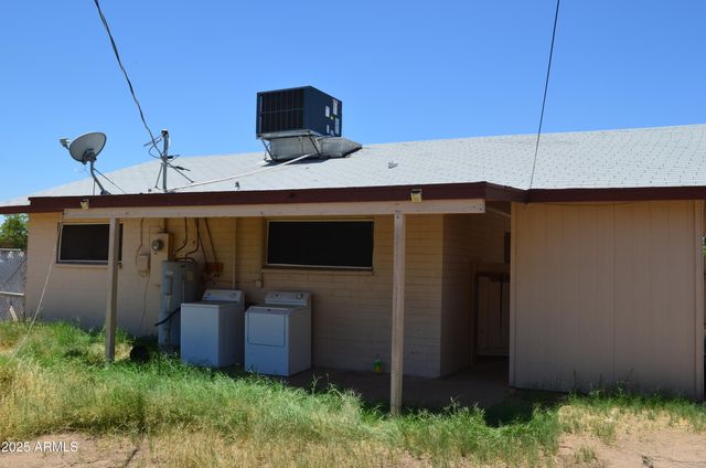 7249 N 50th Drive, Glendale, AZ 85301